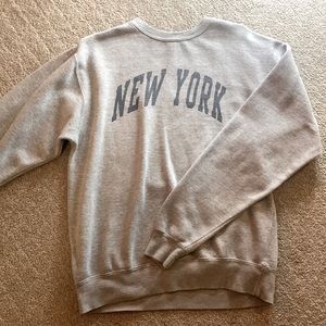 Brandy Melville John Galt New york Crewneck